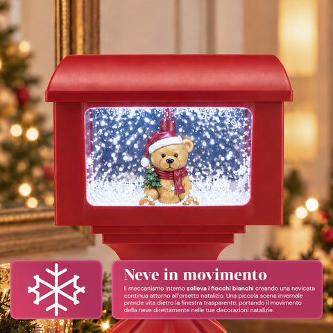Dekorative Weihnachtslaterne als Briefkasten mit Schneeeffekt, LED-Lichtern und Musik, 2 Varianten: Weihnachtsmann oder Teddybär, Höhe 41 cm, batteriebetrieben