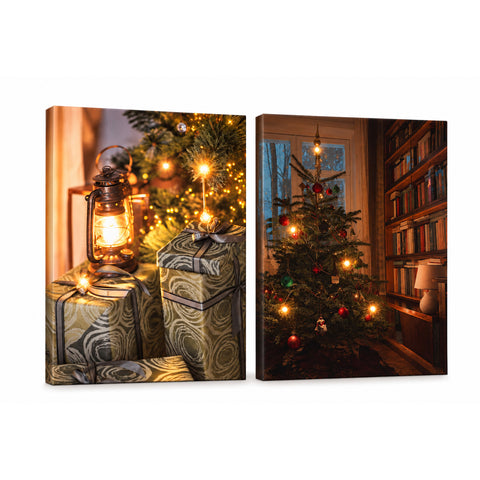 Weihnachtliche Bilder mit LED-Lichtern im 2er-Set, 30x40 cm: Weihnachtsmann, Rentiere, Wichtel und Bäume, die leuchten, batteriebetrieben mit Schalter
