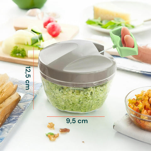 Tritatutto manuale Avilia dimensioni compatte 12,5x9,5 cm, perfetto per cucina, pesto verde e carote tritate, design salvaspazio