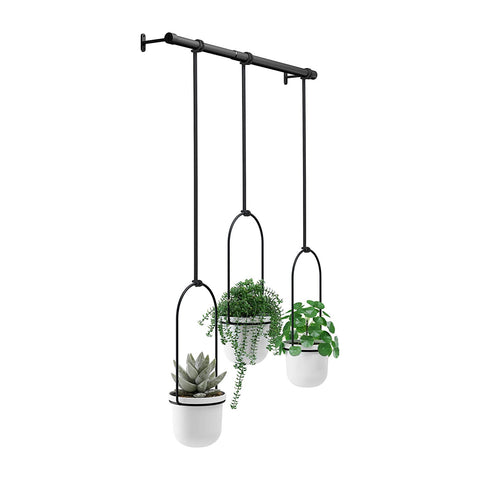 immagine-1-umbra-set-3-vasi-sospesi-decorativi-in-acciaio-bianconero-ean-028295306959