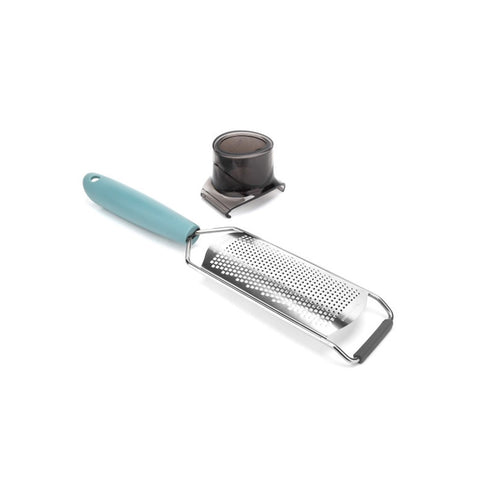 immagine-2-luigi-ferrero-grattugia-manuale-in-acciaio-inox-con-protezione-per-le-dita-ean-3800139260743