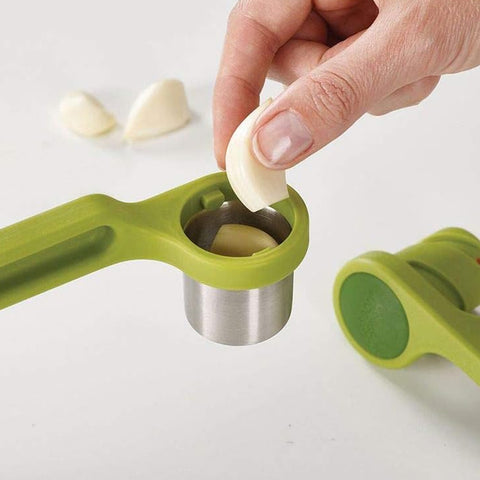 immagine-5-joseph-joseph-spremiaglio-in-plastica-e-acciaio-inox-ean-5028420201024