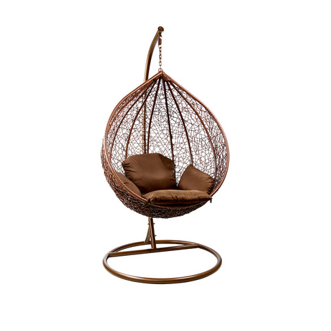 Hängender Rattan-Schaukelstuhl mit Kissen