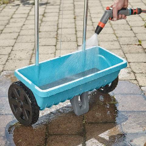 immagine-3-gardena-spandiconcime-con-ruote-l-45cm-125l-ean-4078500033169