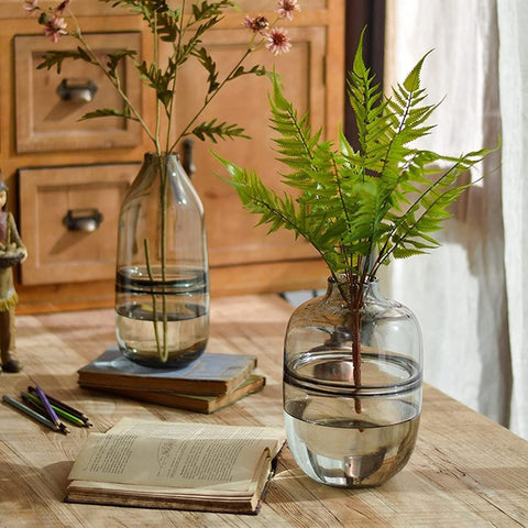 immagine-4-atmosphera-createur-dinterieur-vaso-piatto-line-in-vetro-grigio-h30cm-ean-3560233823120