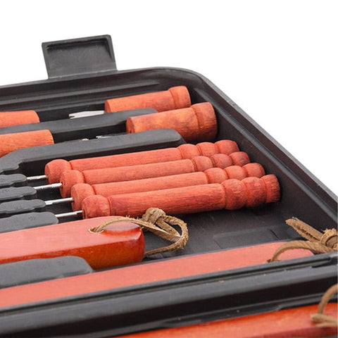 immagine-4-oem-set-valigetta-con-18-accessori-per-bbq-ean-8024972013631