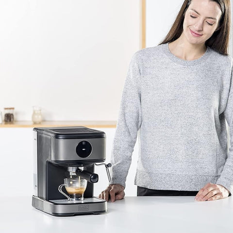 immagine-5-black-decker-macchina-per-caffe-espresso-macinato-con-pannello-touch-15l-850w-ean-8432406200067